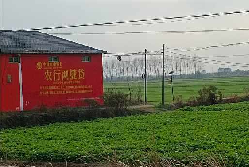 景东如何防止墙体广告褪色呢？